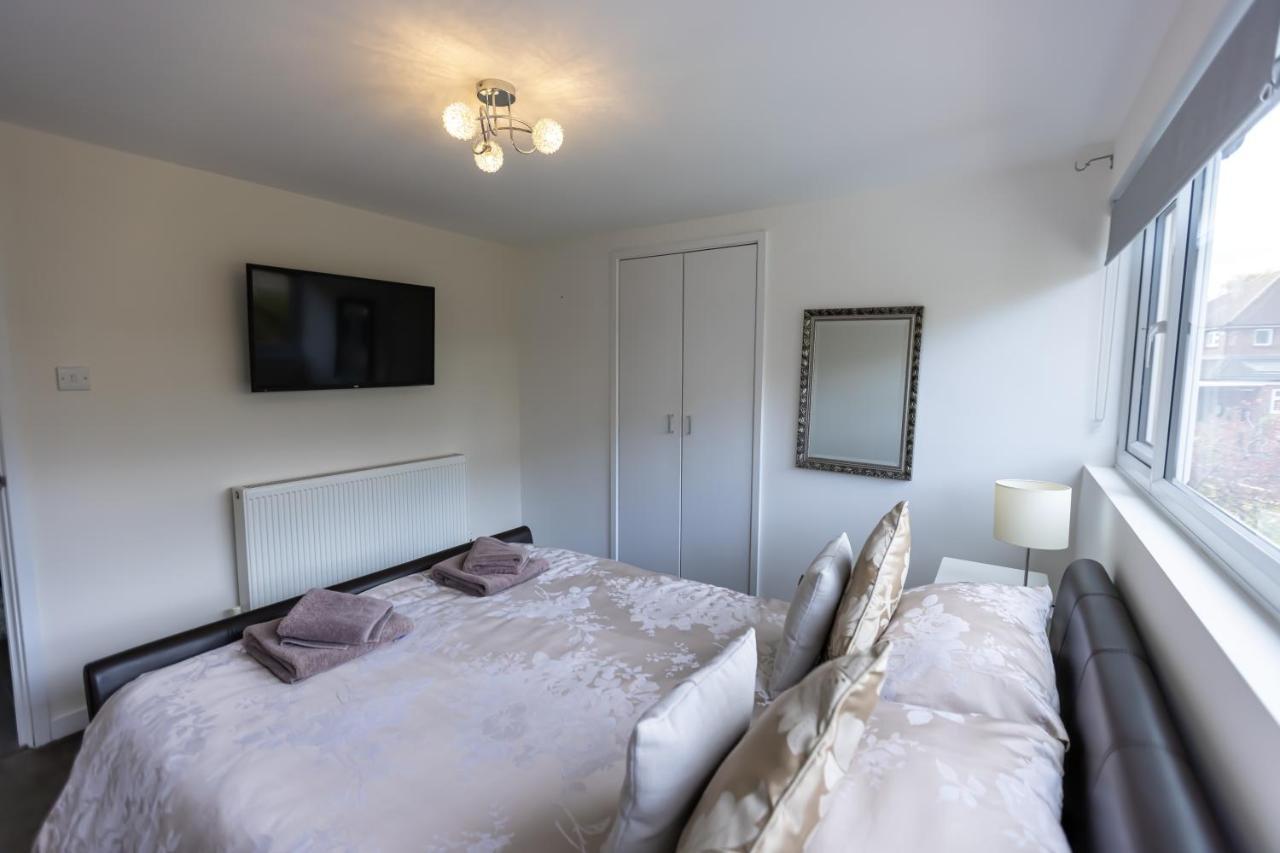 Beautiful Detached 1 Bedroom Apartment Eltham Exterior photo